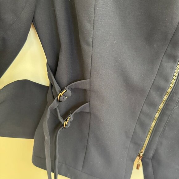 John Meyer Collection Women's Y2K Asymmetric Adjustable Classic Navy Blazer - 10 - Picture 4 of 9